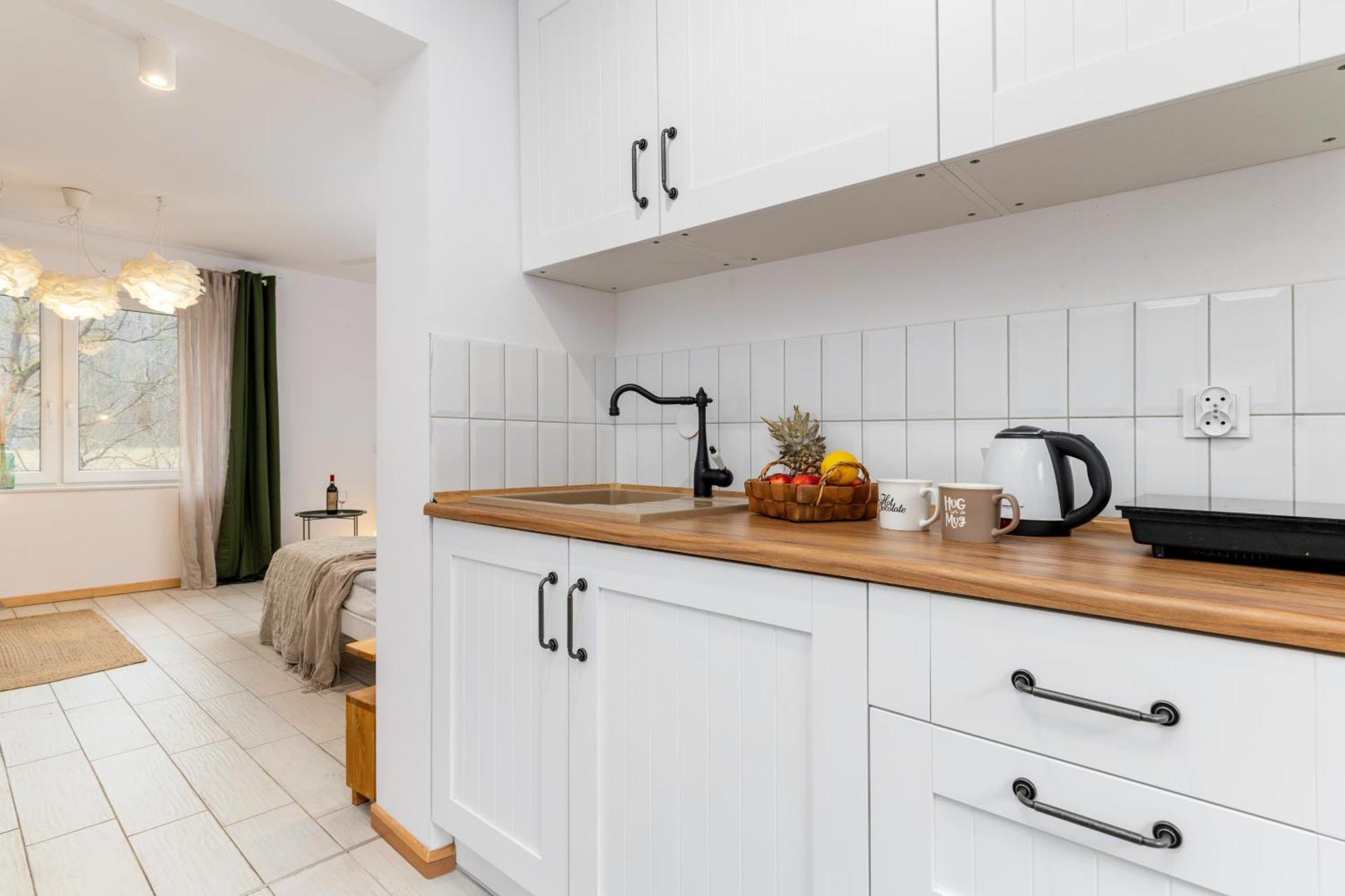 W Deski Dom Apartamenty Krzyżowa Eksteriør billede